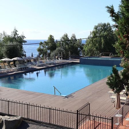 Il Pampaleone Glamping And Resort Acireale Εξωτερικό φωτογραφία