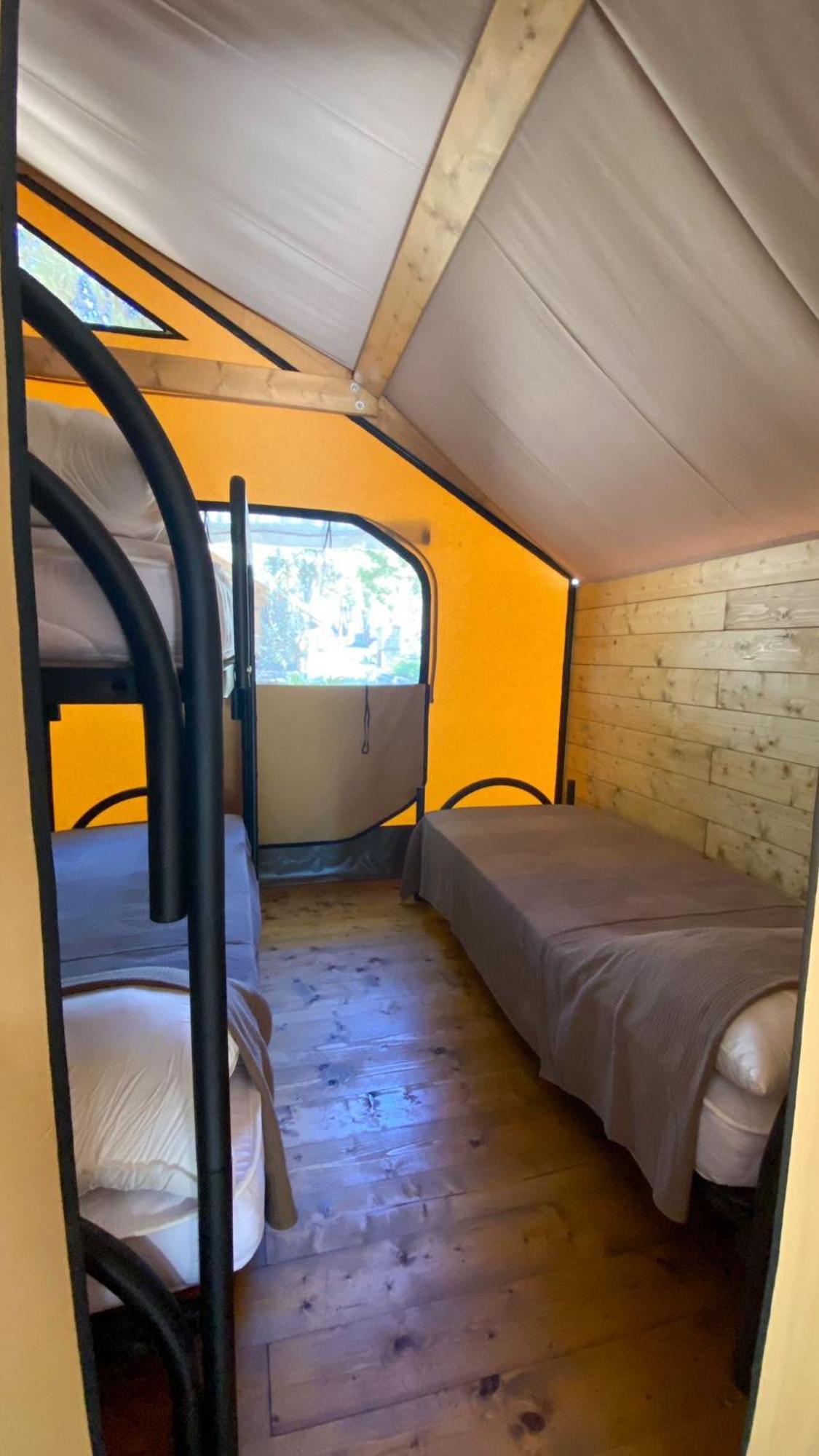 Il Pampaleone Glamping And Resort Acireale Δωμάτιο φωτογραφία