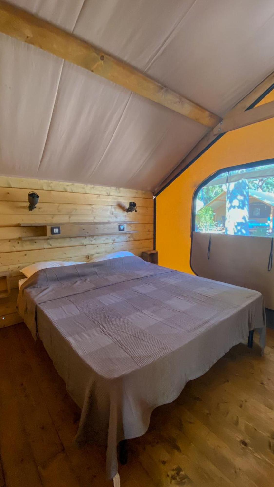 Il Pampaleone Glamping And Resort Acireale Δωμάτιο φωτογραφία